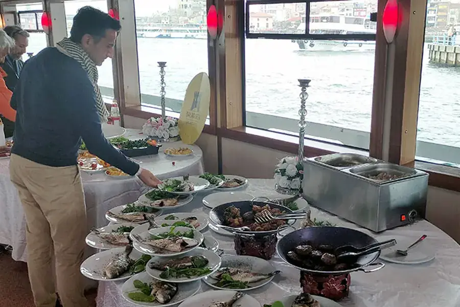 Grilled fish plates prepared for the lunch cruise