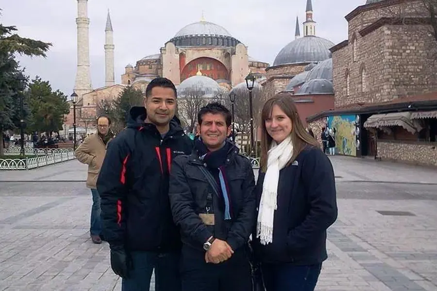 Couple in front of Hagia Sophia