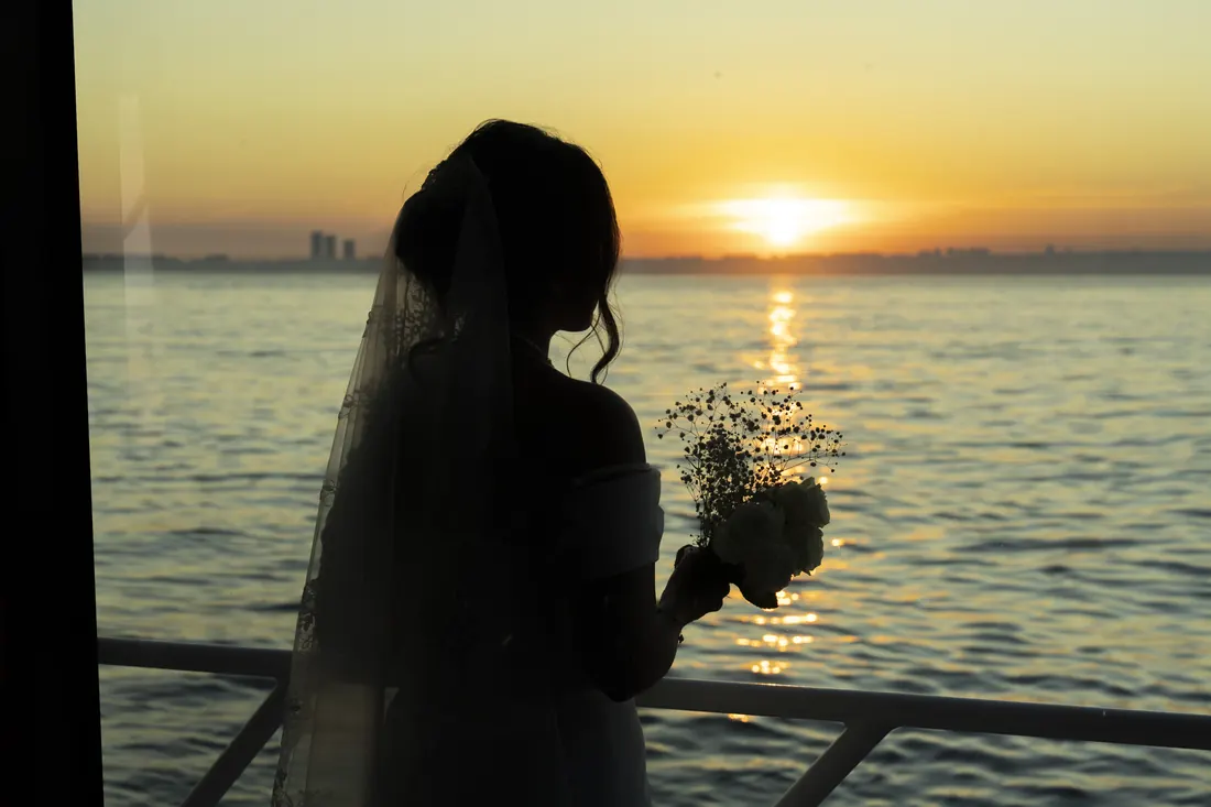 Novia al atardecer