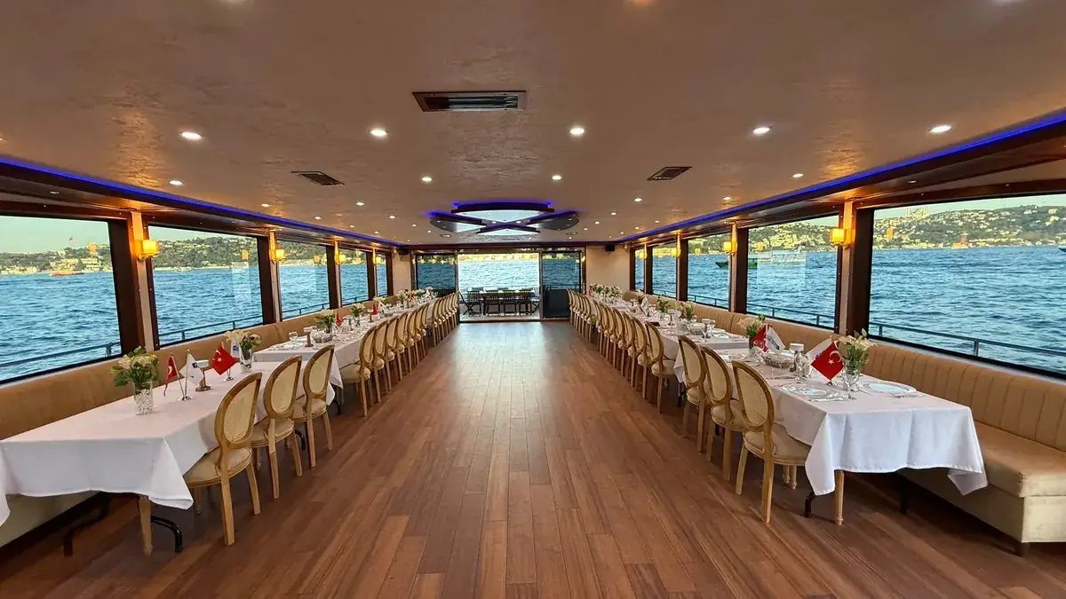 Banquet saloon set for dinner on Crescent Star