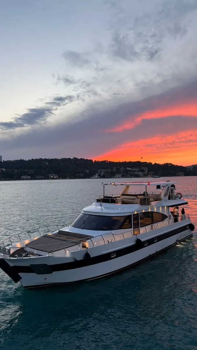 Sea Fairy cruising at sunset
