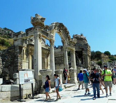 Temple of Hadrian at Ephesus: History, Reliefs and Tips
