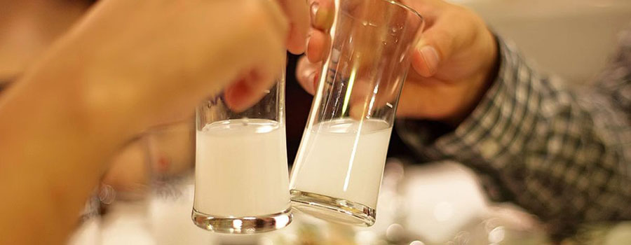 Glass of rakı, the Turkish aniseed spirit, served with water