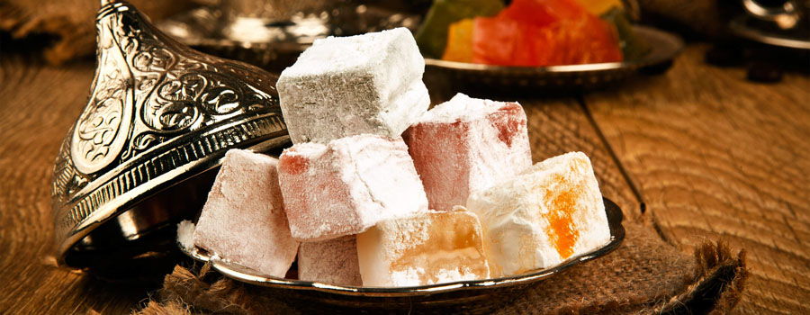 Cubes of Turkish delight dusted with powdered sugar