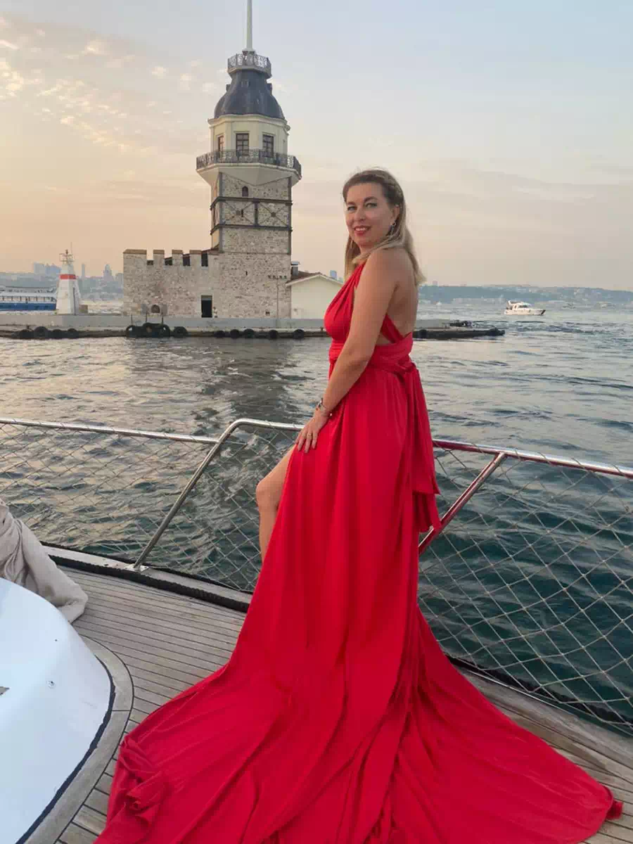 Bosphorus sunset cruise on a yacht in Istanbul