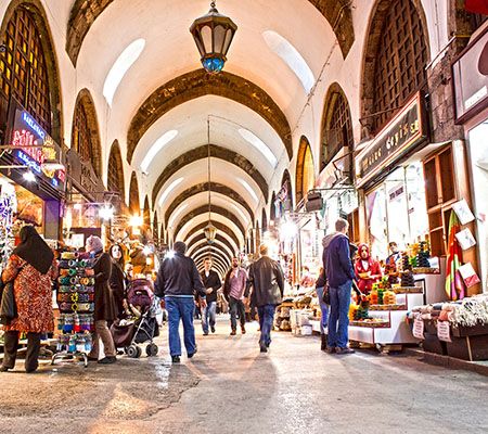 Turkish delight and dried fruit stalls in the Istanbul Spice Bazaar
