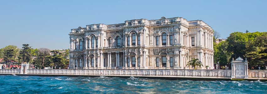 Beylerbeyi Palace and its waterfront garden